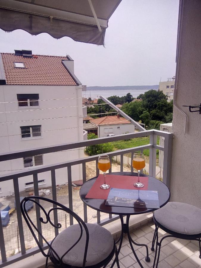 KaštelaKike Red公寓 外观 照片