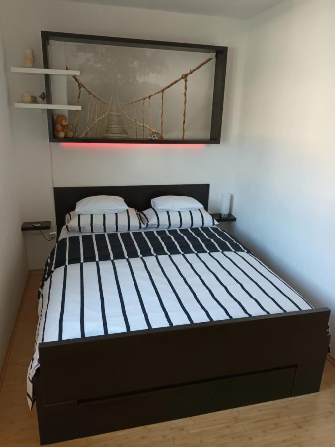 KaštelaKike Red公寓 外观 照片