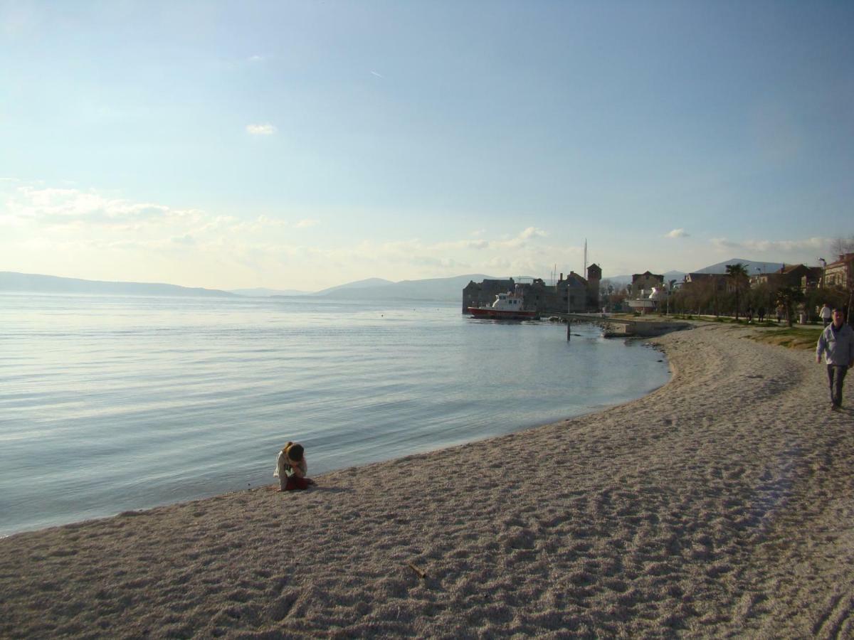 KaštelaKike Red公寓 外观 照片