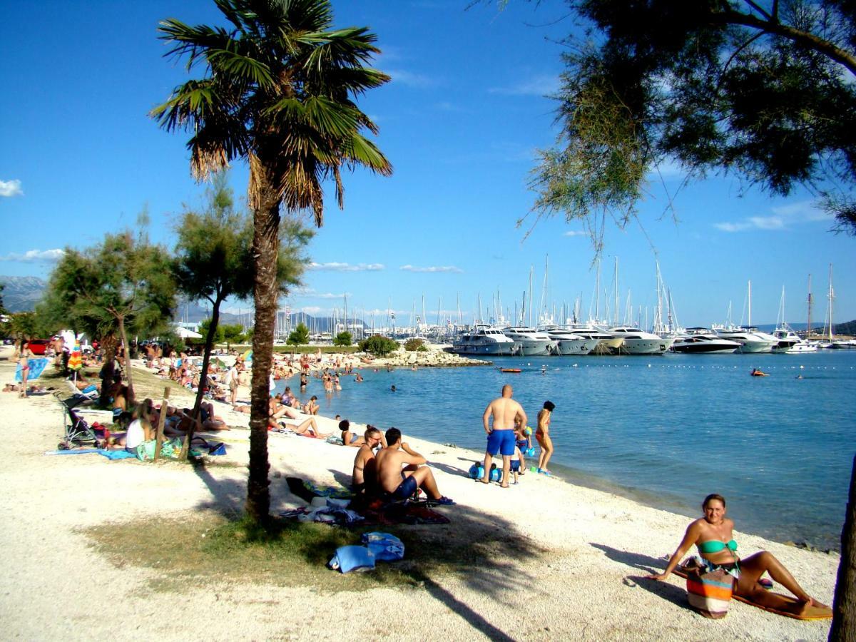 KaštelaKike Red公寓 外观 照片