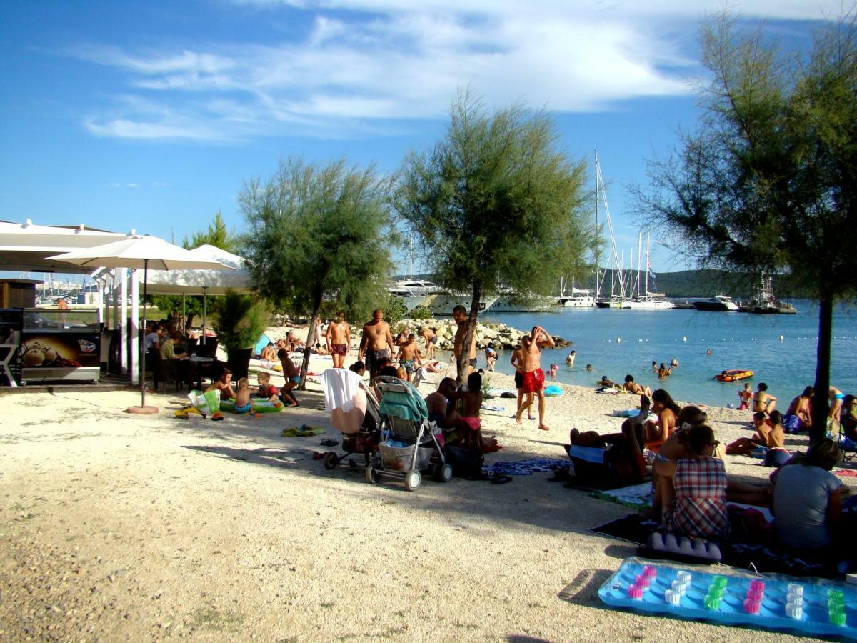 KaštelaKike Red公寓 外观 照片